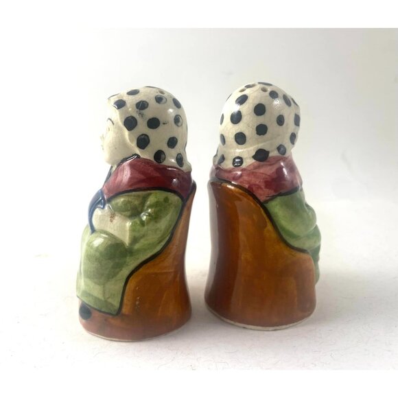Vintage Hand-Painted Ceramic Grandma Salt & Pepper Shakers Japan - Picture 4 of 4
